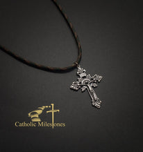 Fleur de Lys Crucifix - Catholic Milestones