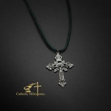 Fleur de Lys Crucifix - Catholic Milestones