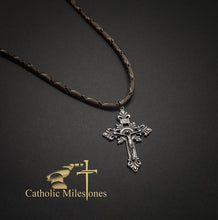 Fleur de Lys Crucifix - Catholic Milestones